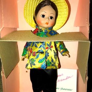 Madame Alexander “CHINA” #572